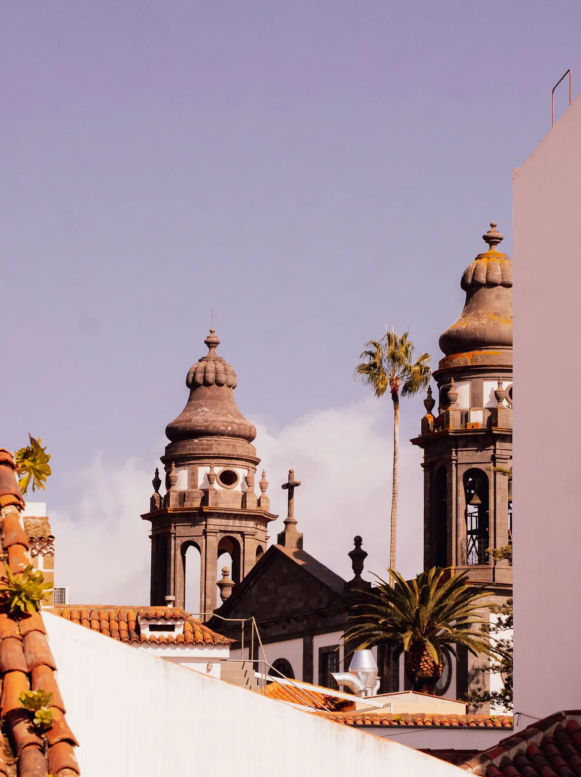 Vista de las torres de la Catedral de La Laguna desde la terraza de SOHO.